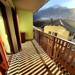 Civico 43 Interno 11 * Chiesa in Valmalenco