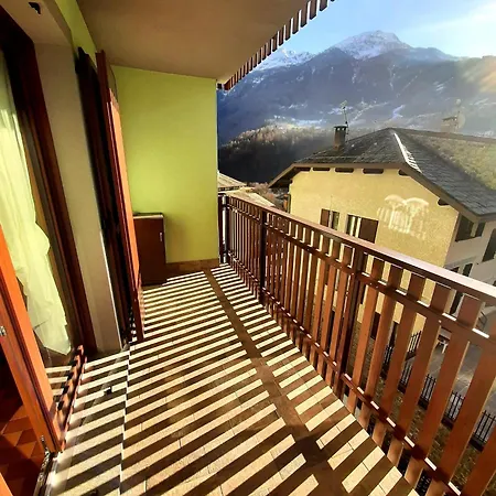 Civico 43 Interno 11 * Chiesa in Valmalenco